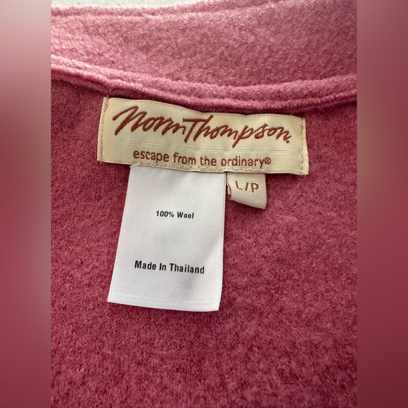 Norm Thompson 100% Wool Light Pink Button Up Sweater Jacket. Front Pockets - Picture 9 of 15